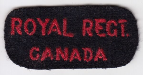 A badge with the words royal regt canada on it.