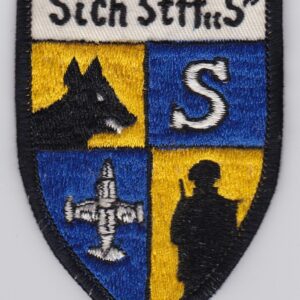 A badge with the word sich stffs on it.