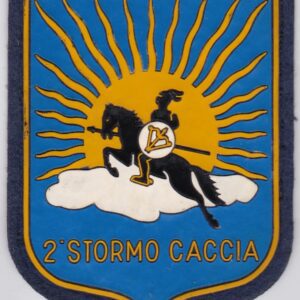 A patch with the words 2 stormo caccia on it.