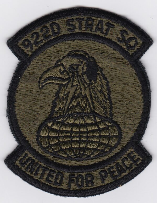 A patch with the words 92d strat so united for peace.