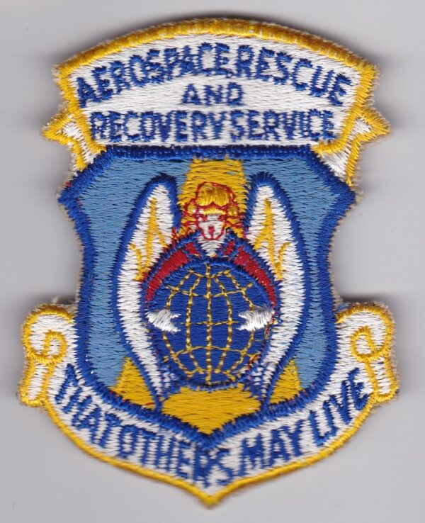 A patch with the words air rescue and recovery service.