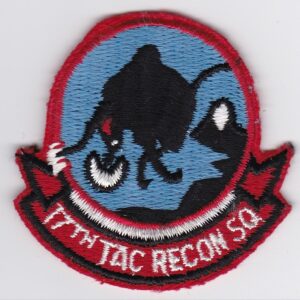 A patch with the words tac recon so on it.