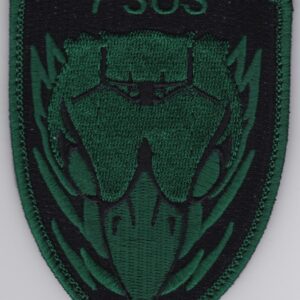 A green patch with the words 7 sos on it.