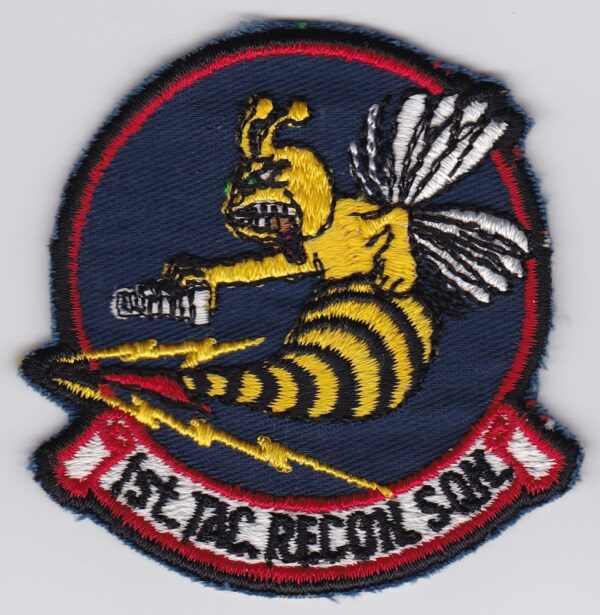 A patch with a bee on it.